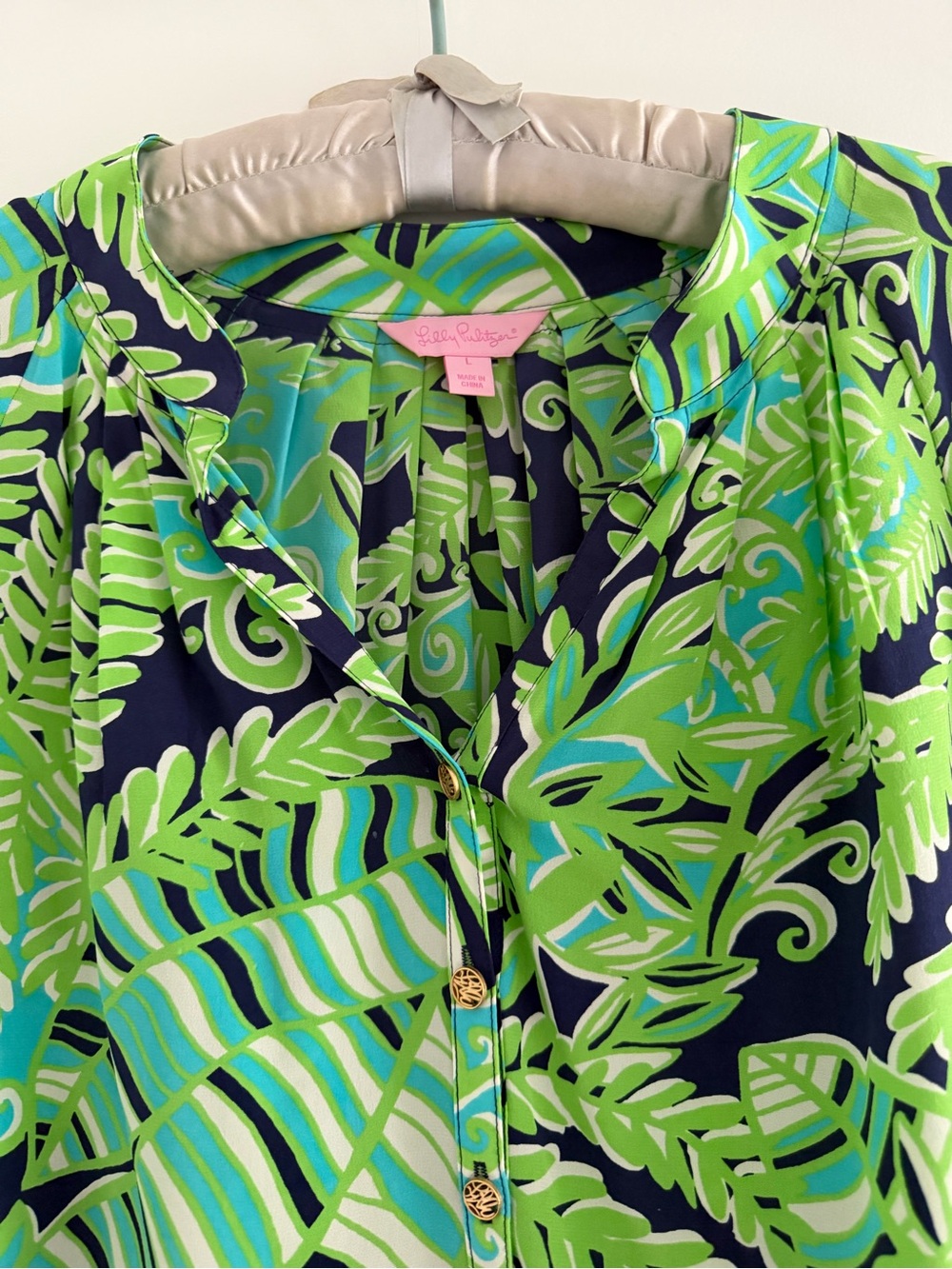Lilly Pulitzer Vintage Tropical 🌴- Navy, Lime & Aqua Leaf-Print Blouse